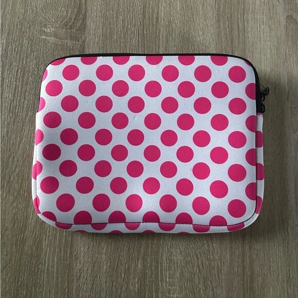 NWOT … Polka Dot “Flamingo” Tablet Case / Pouch - Picture 2 of 4
